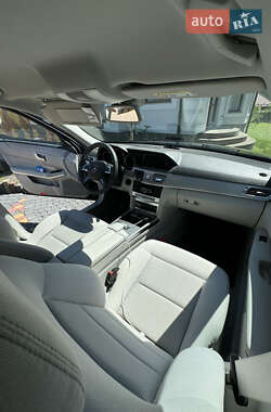 Седан Mercedes-Benz E-Class 2014 в 
