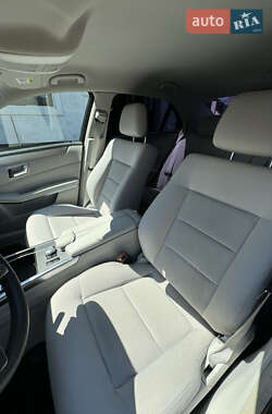 Седан Mercedes-Benz E-Class 2014 в 