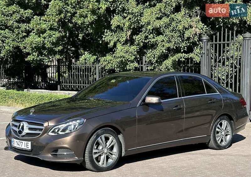 Седан Mercedes-Benz E-Class 2013 в 