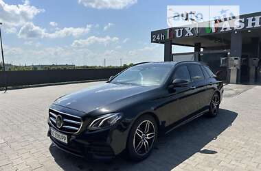 Універсал Mercedes-Benz E-Class 2017 в Львові