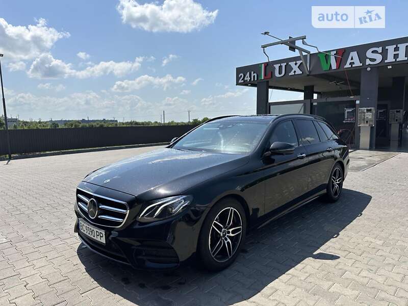 Універсал Mercedes-Benz E-Class 2017 в Львові