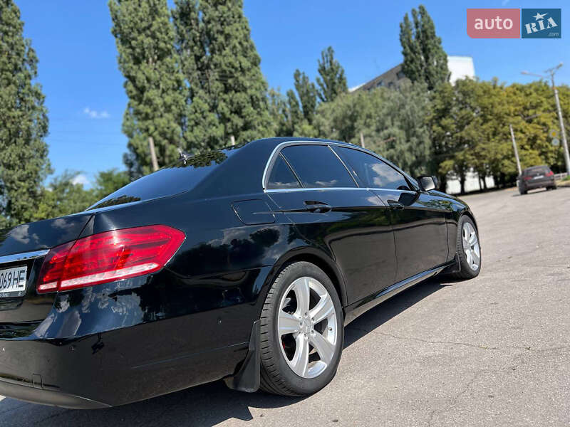 Седан Mercedes-Benz E-Class 2014 в Кривом Роге