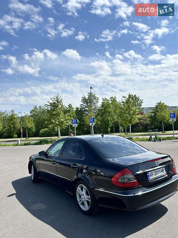 Седан Mercedes-Benz E-Class 2006 в Львові