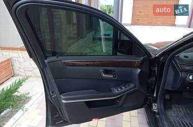 Седан Mercedes-Benz E-Class 2012 в 