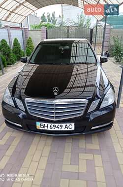 Седан Mercedes-Benz E-Class 2012 в 