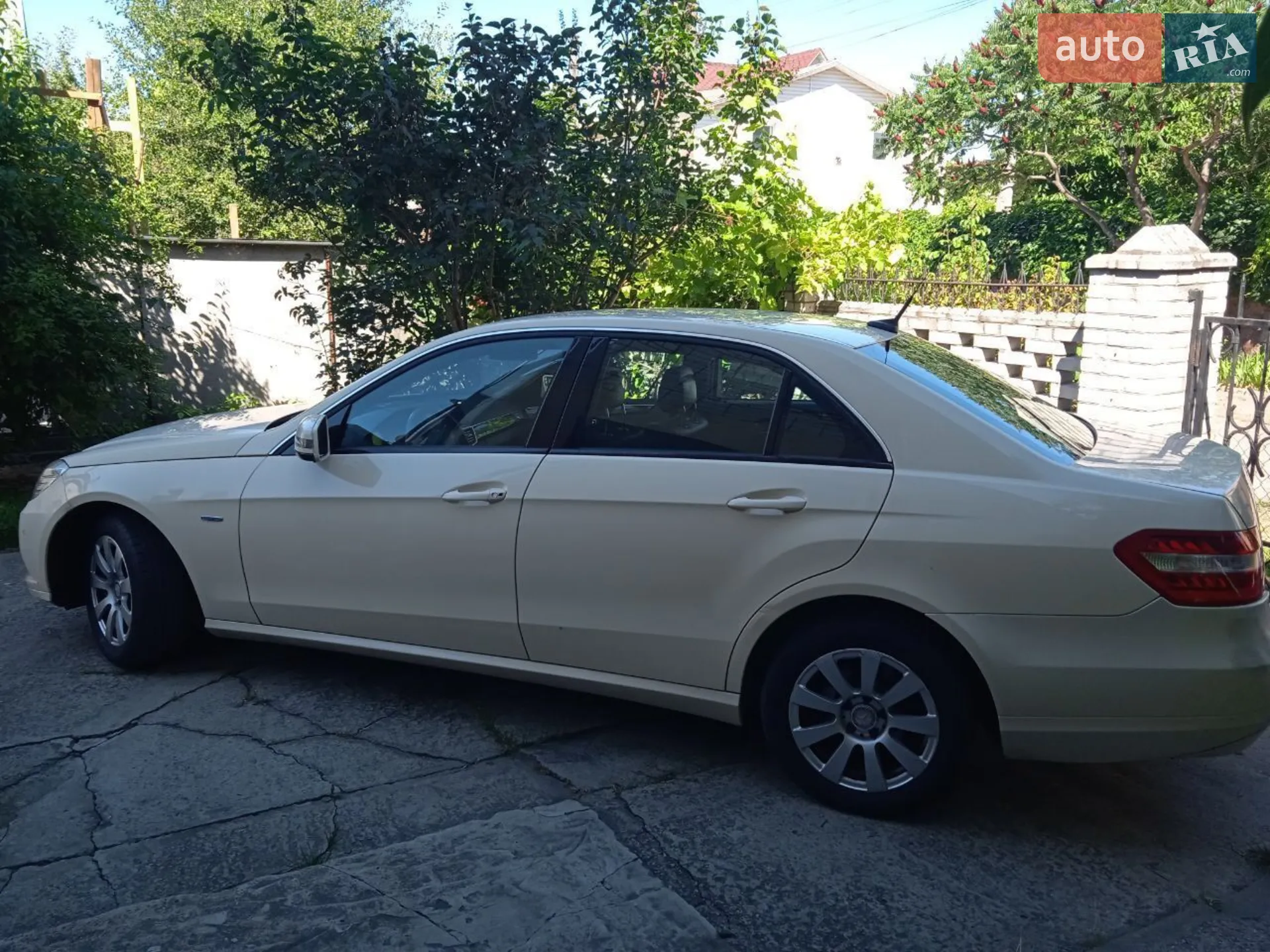 2010 Mercedes-Benz E-klasse - мініатюра 5