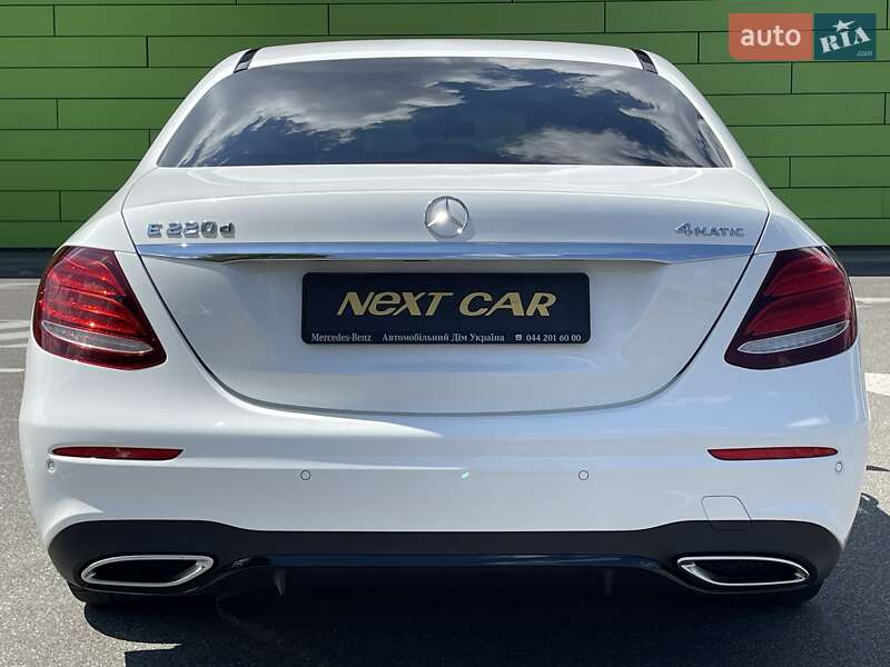 Седан Mercedes-Benz E-Class 2017 в Киеве