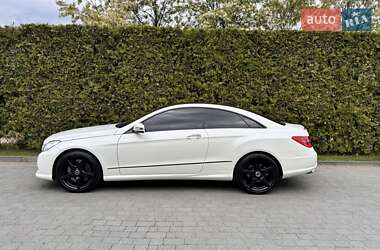 Купе Mercedes-Benz E-Class 2012 в Львове