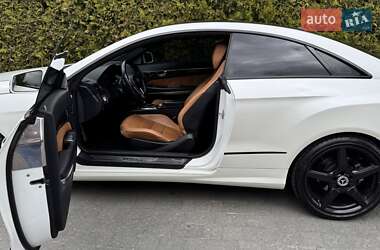 Купе Mercedes-Benz E-Class 2012 в 