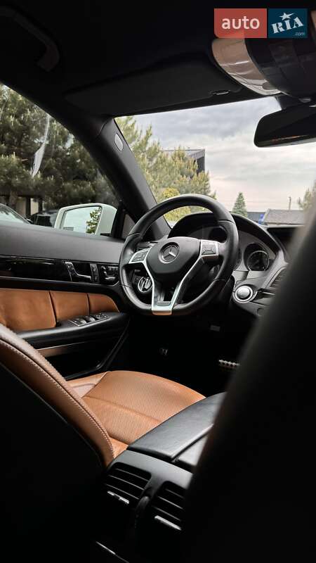 Купе Mercedes-Benz E-Class 2012 в Львове