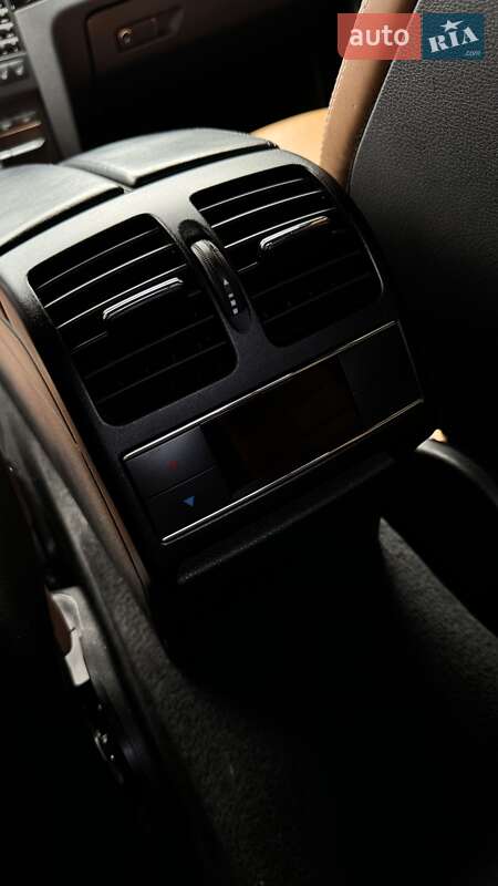 Купе Mercedes-Benz E-Class 2012 в Львове