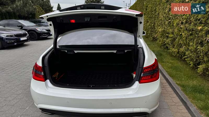 Купе Mercedes-Benz E-Class 2012 в Львове