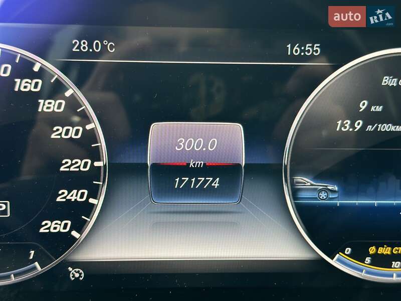 Седан Mercedes-Benz E-Class 2018 в Сваляві