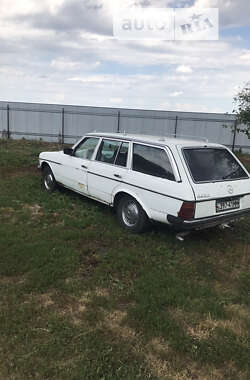 Універсал Mercedes-Benz E-Class 1978 в Києві