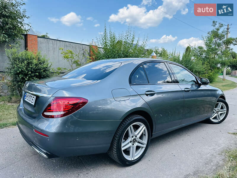 Седан Mercedes-Benz E-Class 2019 в Лохвице