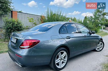 Седан Mercedes-Benz E-Class 2019 в 