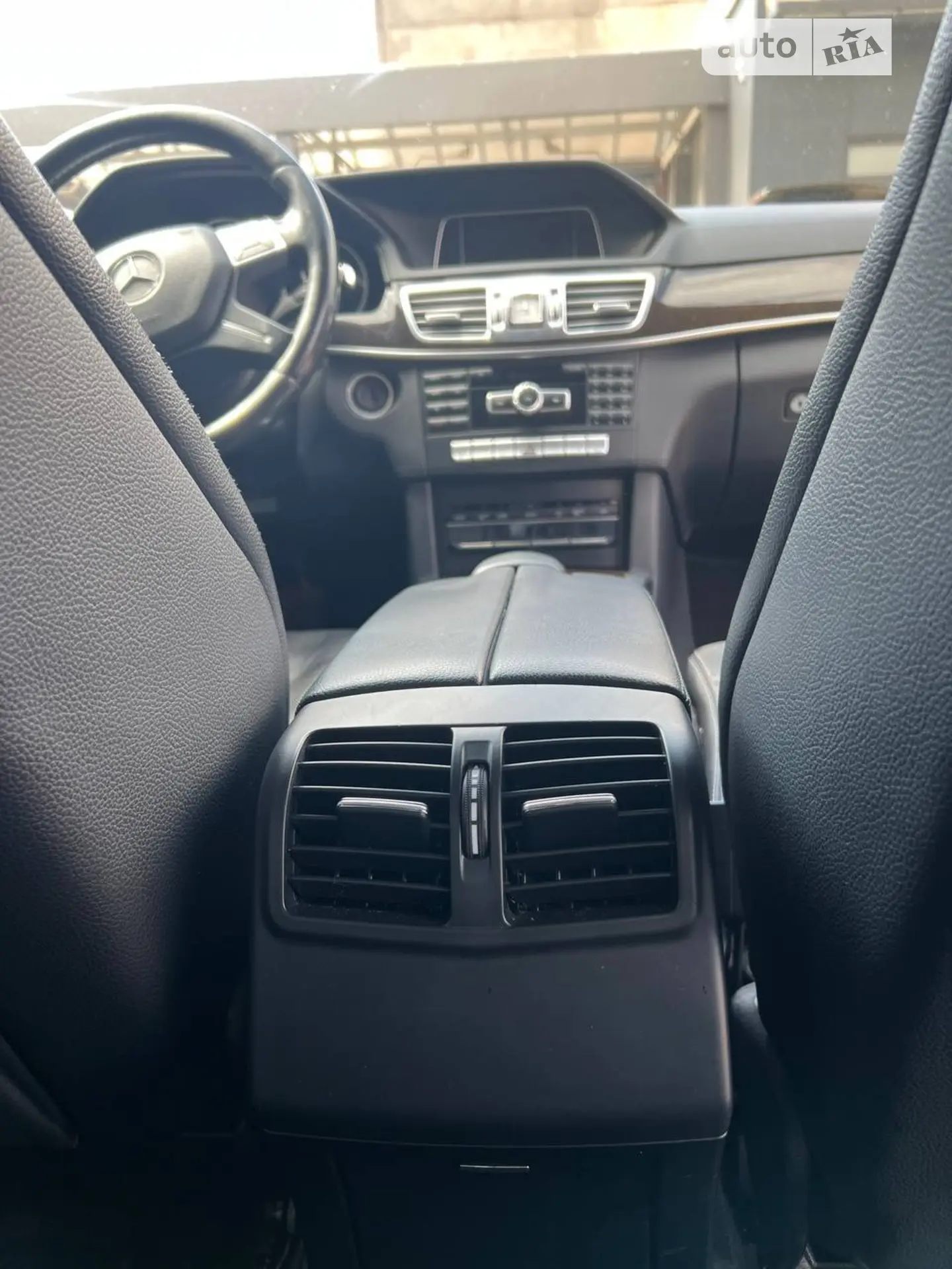 2013 Mercedes-Benz E-klasse - мініатюра 19