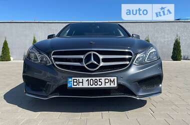 Седан Mercedes-Benz E-Class 2015 в Ужгороді