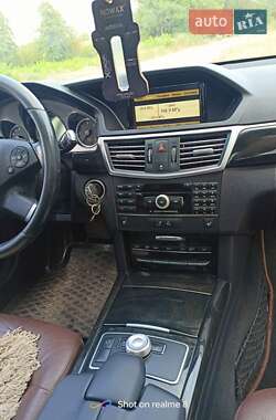 Универсал Mercedes-Benz E-Class 2009 в 