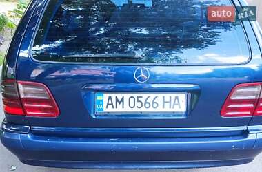 Универсал Mercedes-Benz E-Class 2000 в 