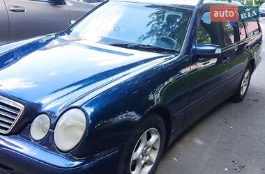 Универсал Mercedes-Benz E-Class 2000 в 