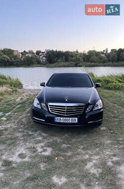 Седан Mercedes-Benz E-Class 2012 в 