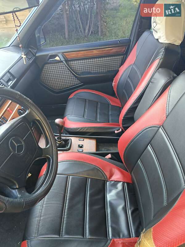 Седан Mercedes-Benz E-Class 1994 в Народичах