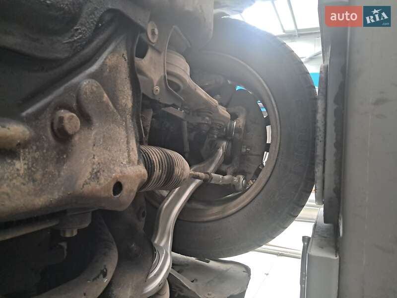 Седан Mercedes-Benz E-Class 2005 в Кельменцях фото 7 Седан Mercedes-Benz E-Class 2005 в Кельменцях