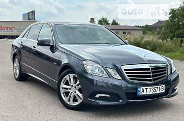 Седан Mercedes-Benz E-Class 2010 в Полтаві