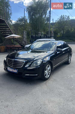 Седан Mercedes-Benz E-Class 2010 в Кременці