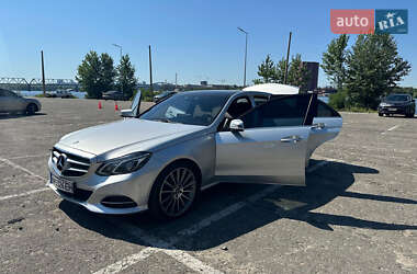 Седан Mercedes-Benz E-Class 2014 в Києві