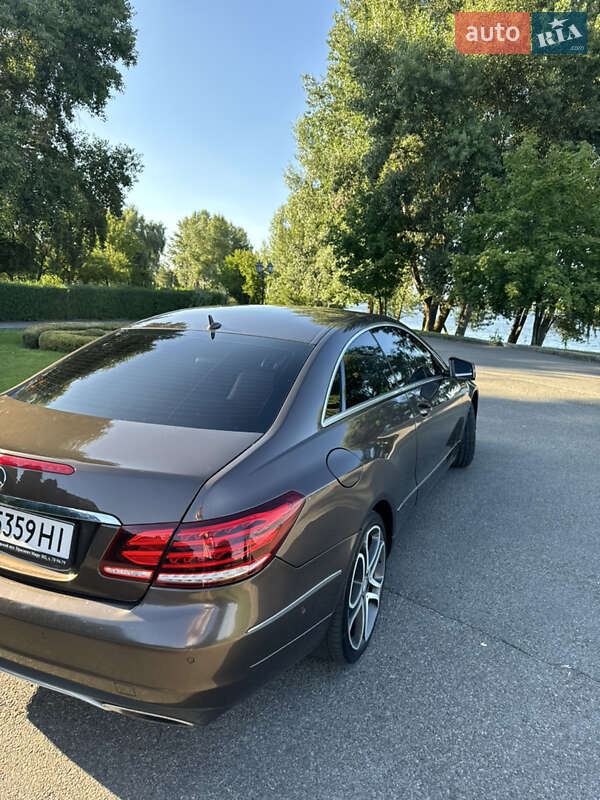 Купе Mercedes-Benz E-Class 2015 в Киеве
