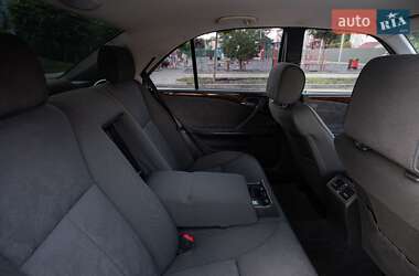 Седан Mercedes-Benz E-Class 2000 в 