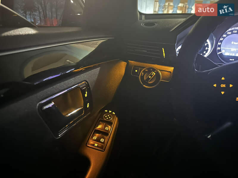 Седан Mercedes-Benz E-Class 2011 в Тячеві