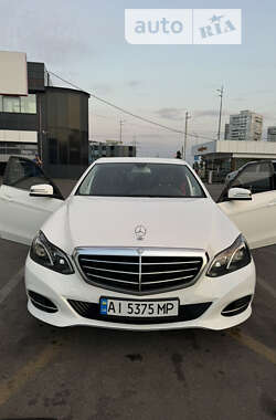 Седан Mercedes-Benz E-Class 2013 в Киеве