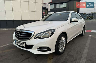 Седан Mercedes-Benz E-Class 2013 в Киеве