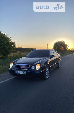 Седан Mercedes-Benz E-Class 1999 в Яворове