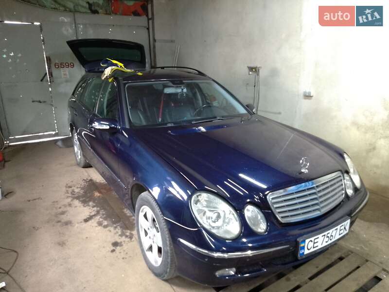 Універсал Mercedes-Benz E-Class 2004 в Чернівцях