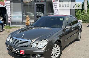 Седан Mercedes-Benz E-Class 2008 в Виннице