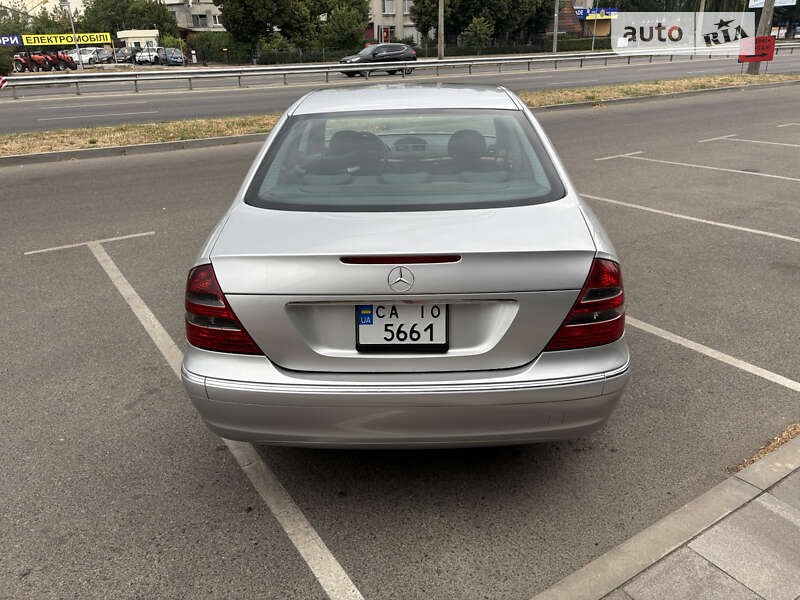 Седан Mercedes-Benz E-Class 2003 в Черкасах