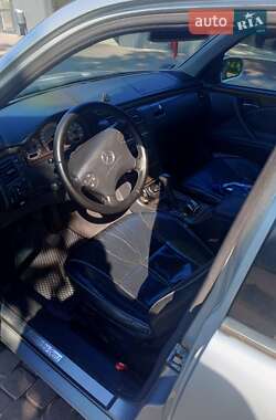 Седан Mercedes-Benz E-Class 2001 в 