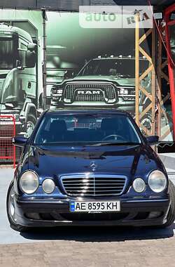 Седан Mercedes-Benz E-Class 2000 в Кривому Розі