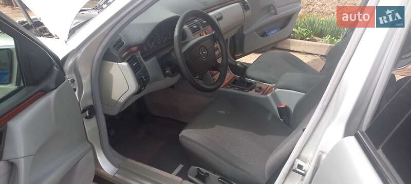 Седан Mercedes-Benz E-Class 1999 в Коломые фото 16 Седан Mercedes-Benz E-Class 1999 в Коломые