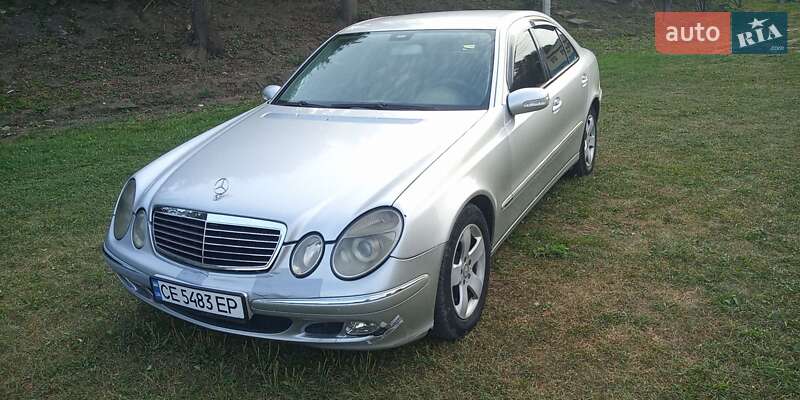 Седан Mercedes-Benz E-Class 2002 в Чернівцях