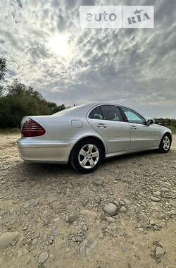 Седан Mercedes-Benz E-Class 2006 в Калуші