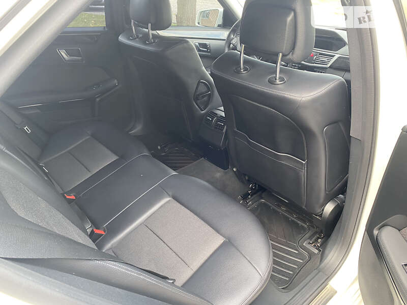 Седан Mercedes-Benz E-Class 2012 в Хмільнику фото 43 Седан Mercedes-Benz E-Class 2012 в Хмільнику