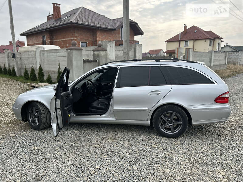 Универсал Mercedes-Benz E-Class 2005 в Стрые фото 30 Универсал Mercedes-Benz E-Class 2005 в Стрые