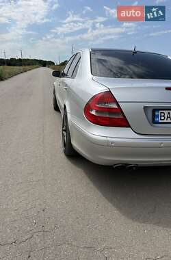 Седан Mercedes-Benz E-Class 2003 в Кропивницком