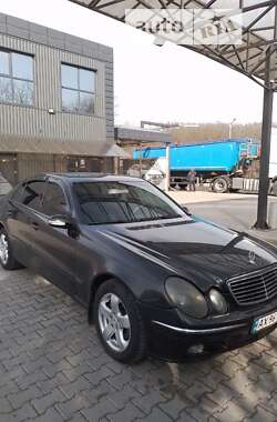 Седан Mercedes-Benz E-Class 2004 в Тернополі