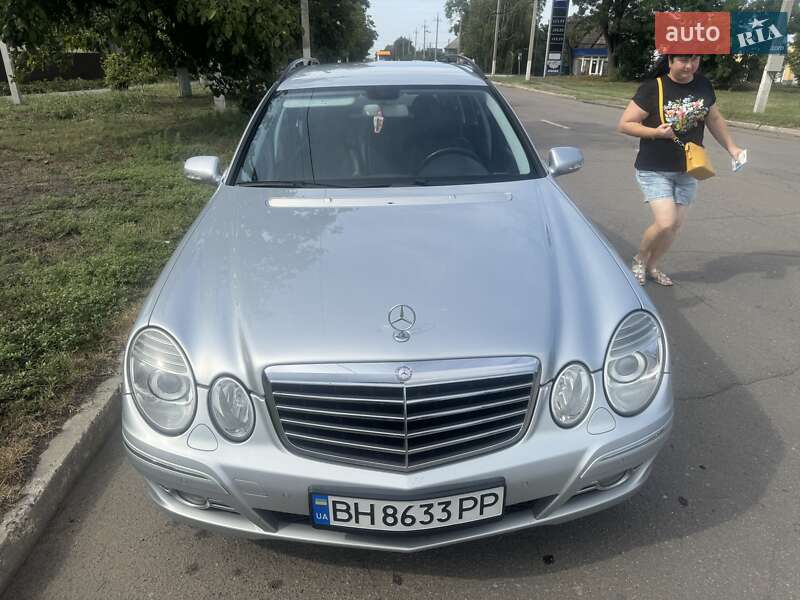 Mercedes-Benz E-Class 2008